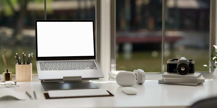 The Best Laptop Stands For Your Home Office