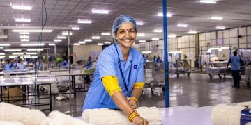 Why Businesses Need to Rethink Employee Perks in 2025